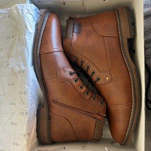 B-52 by Bullboxer zipper and lace-up boot